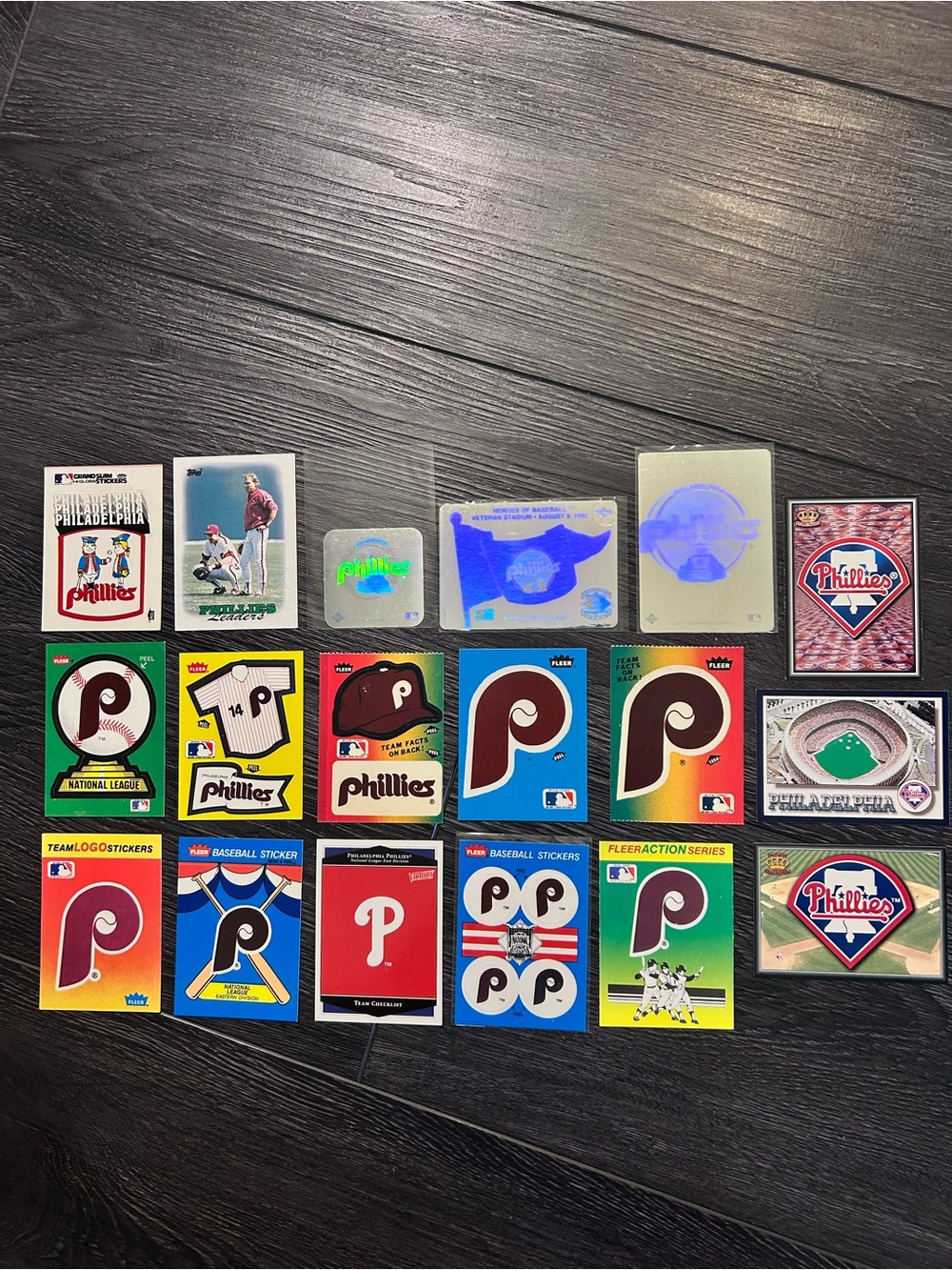 Vintage Philly Phillies Baseball Card & Sticker Lot